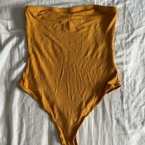Mustard bodysuit no sleeve
